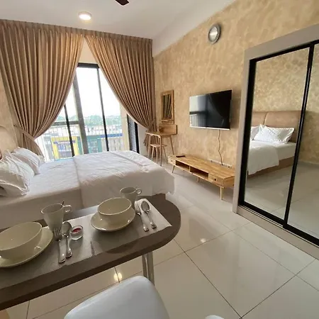 Cozy Sky Trees With Balcony, Smart Tv , Aeon & Pool Apartment Johor Bahru Exterior photo