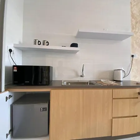 Cozy Sky Trees With Balcony, Smart Tv , Aeon & Pool Apartment Johor Bahru Exterior photo